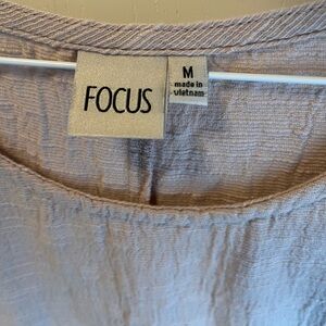 Focus Women's Light Taupe Textured Scoop Neck Top - M